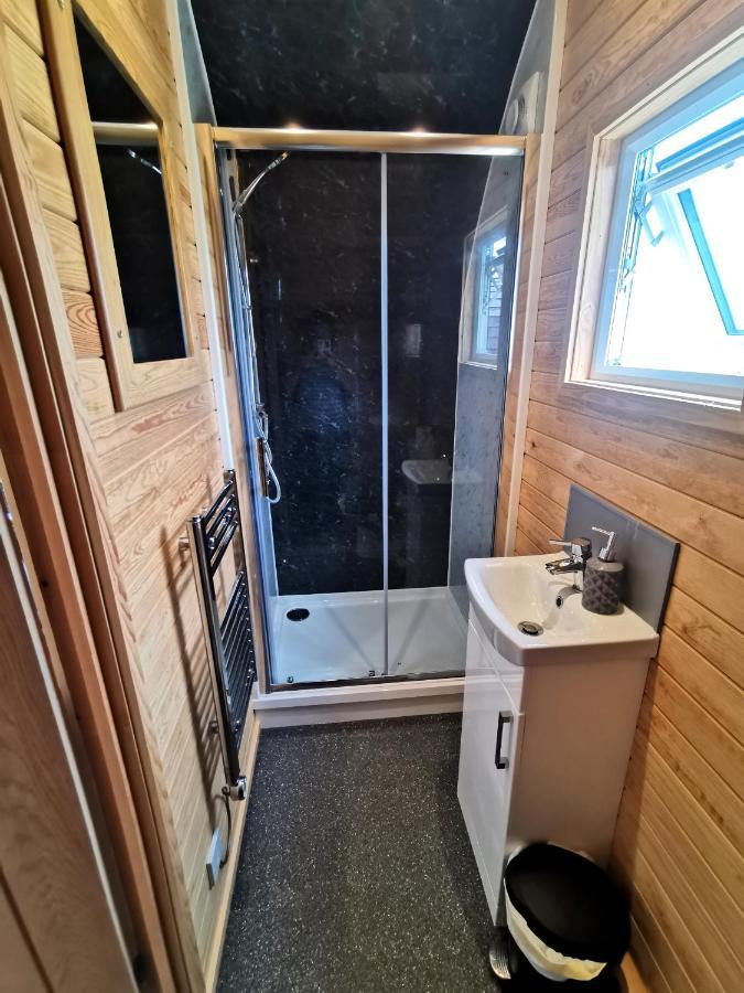 فيلا Glamping Pods Nr بورت إيزاك المظهر الخارجي الصورة